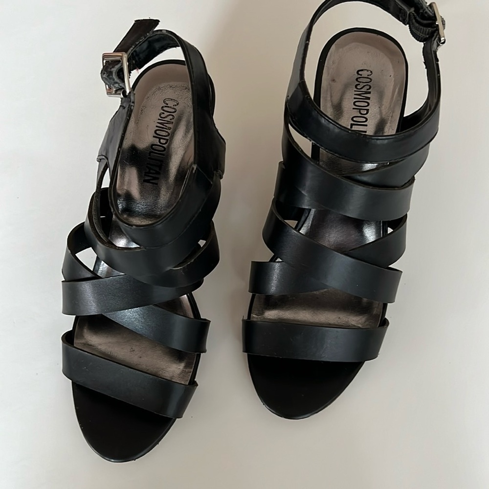Cosmopolitan 8.5 Black